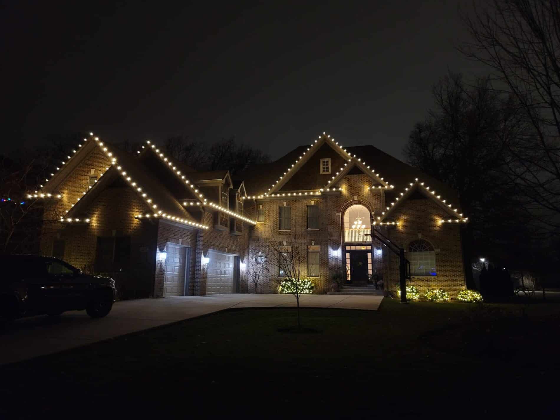 About - Chicagoland Christmas Lights